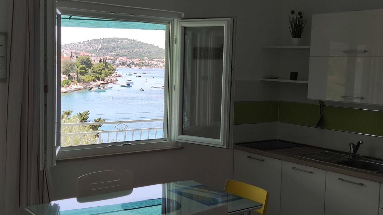 Rogoznica Seafront Apartment - Kalebova Luka Luaran gambar