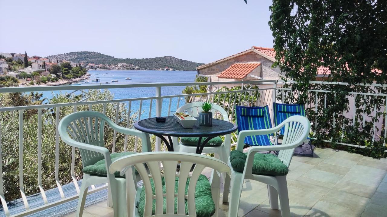 Rogoznica Seafront Apartment - Kalebova Luka Luaran gambar